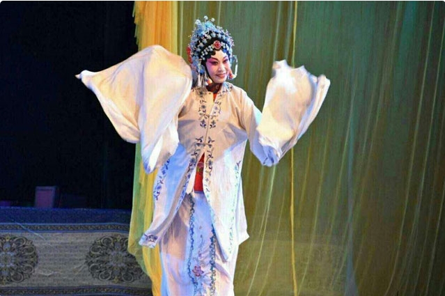 河南曲剧免费下载 杨宗英下山 状元媒 百度网盘12部分享