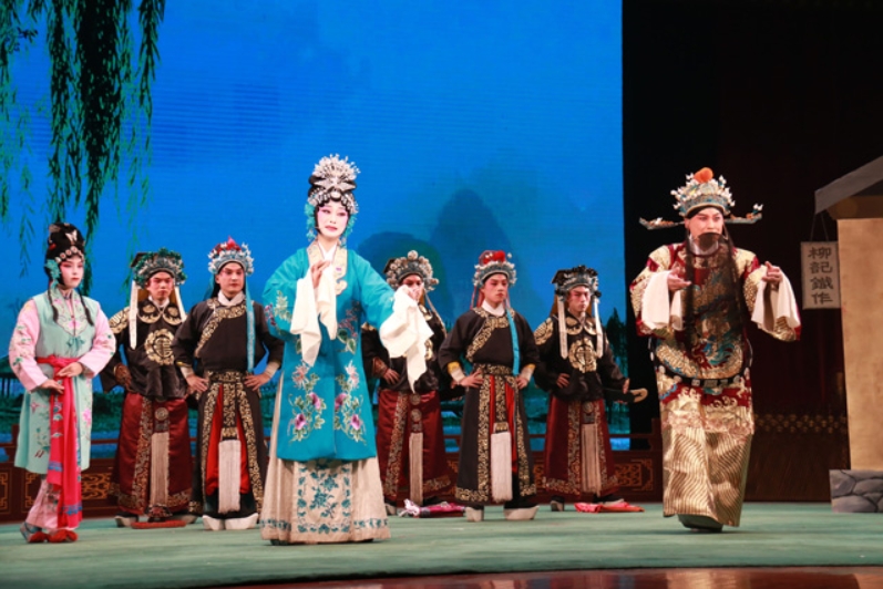 晋剧全本111-220 含五女拜寿 傅山进京 六月雪等打包MP3下载